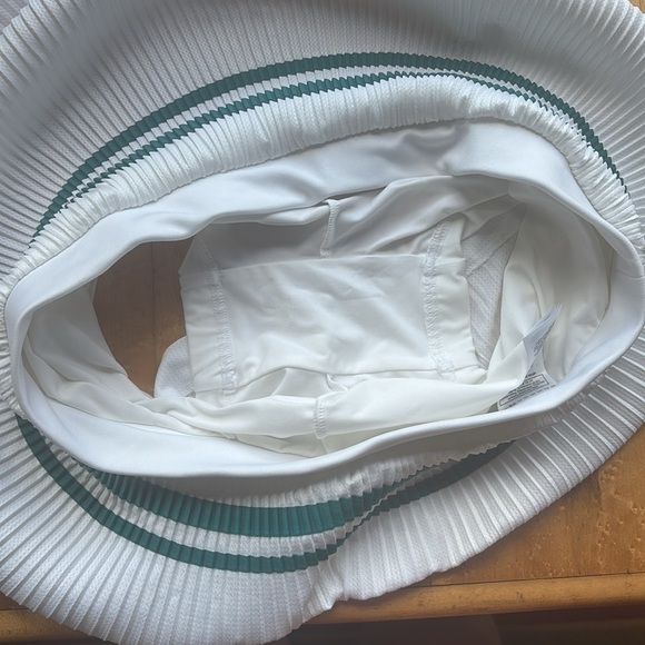 Adidas pleated tennis skirt - Picture 7 of 10